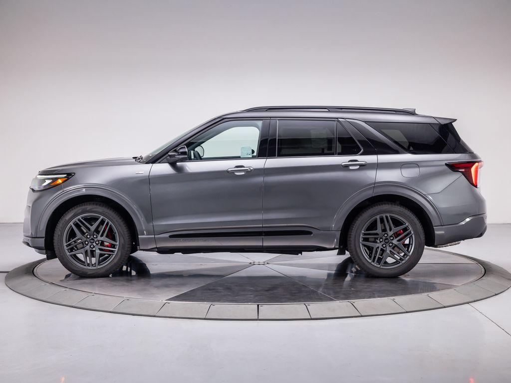 new 2025 Ford Explorer car