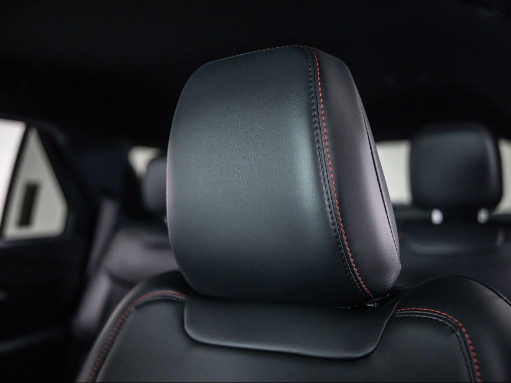 new 2025 Ford Explorer car