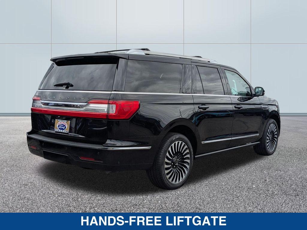 used 2020 Lincoln Navigator car, priced at $41,575