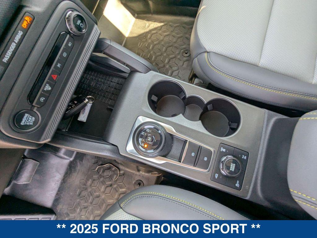new 2025 Ford Bronco Sport car, priced at $46,915