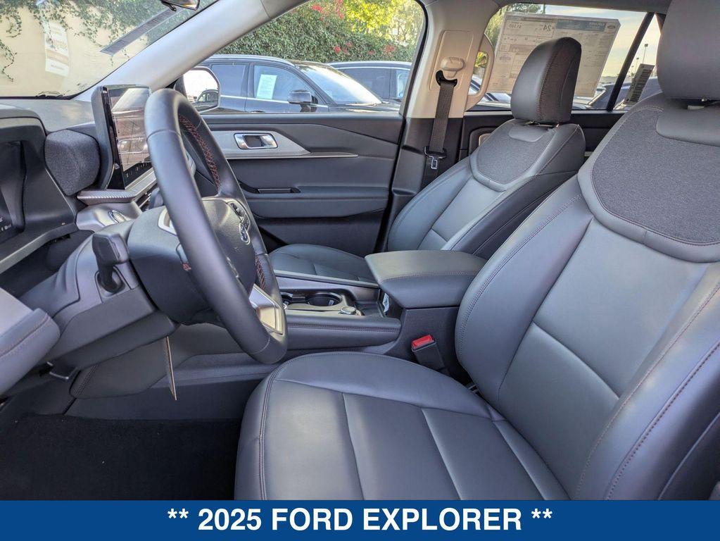 new 2025 Ford Explorer car, priced at $45,665