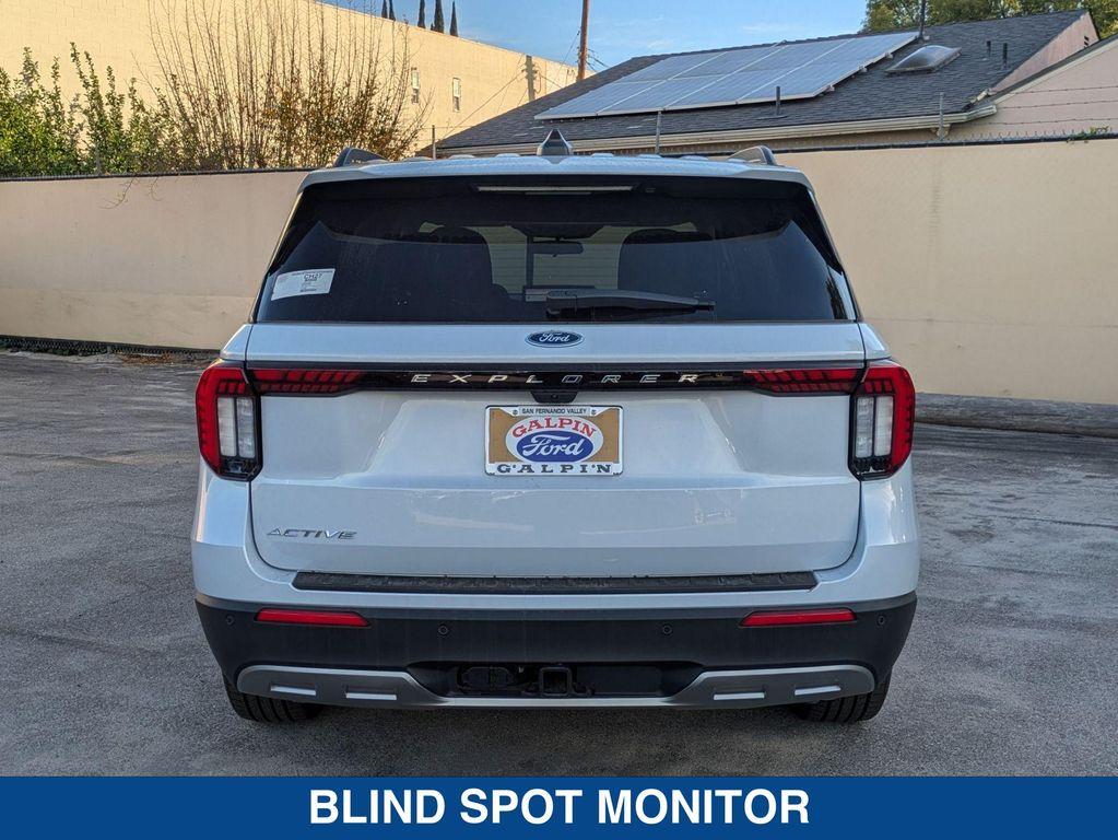 new 2025 Ford Explorer car, priced at $45,665