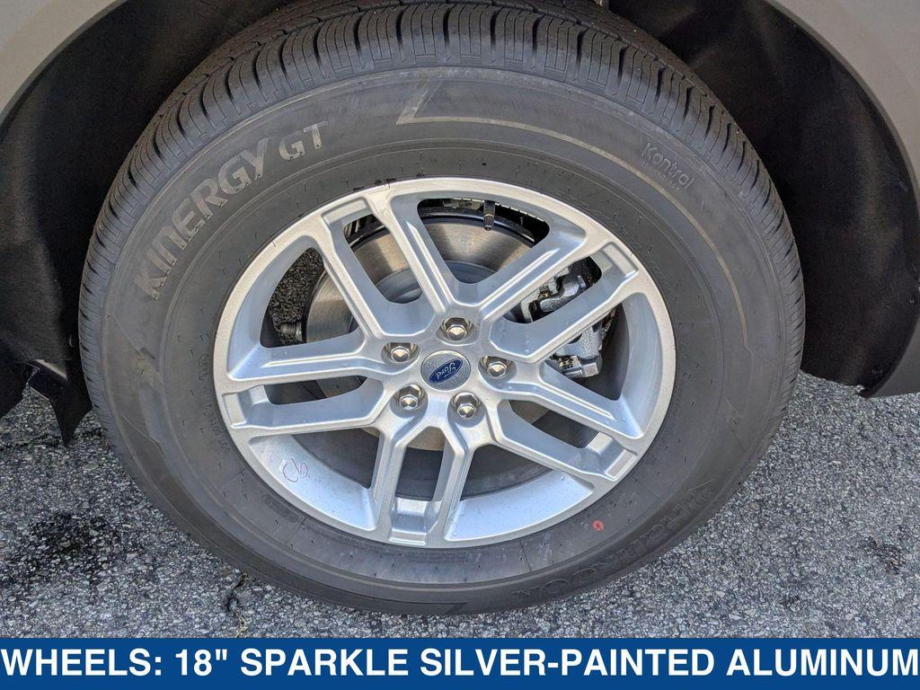 new 2025 Ford Explorer car, priced at $45,920