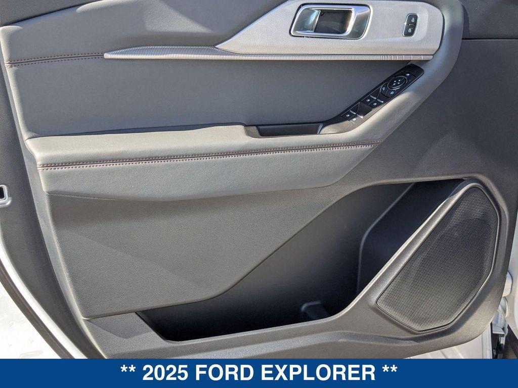 new 2025 Ford Explorer car, priced at $46,620