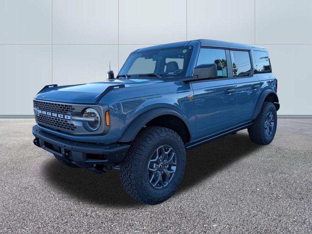 new 2025 Ford Bronco car, priced at $64,030