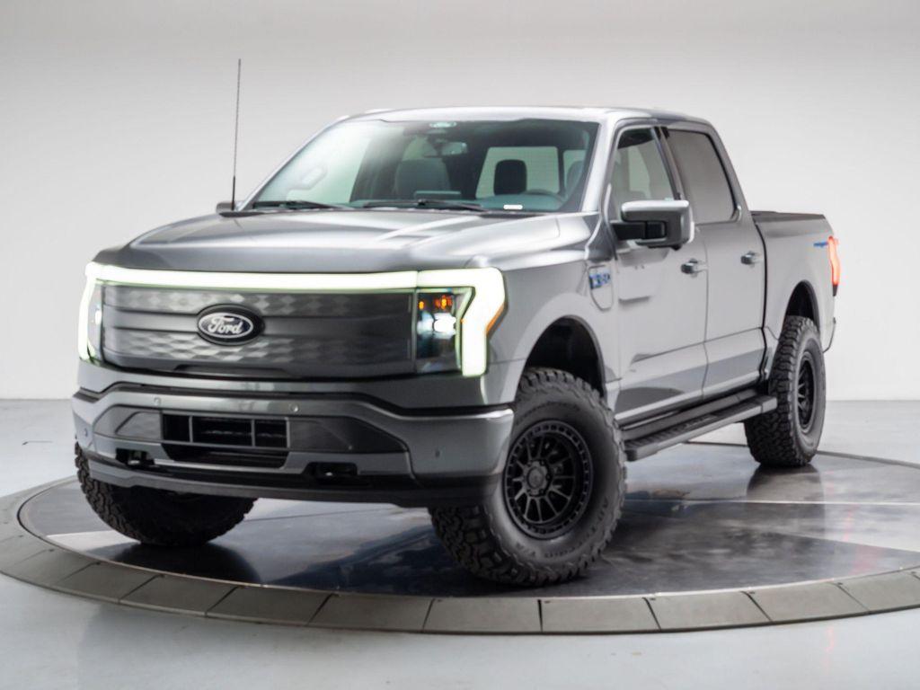 new 2025 Ford F-150 Lightning car