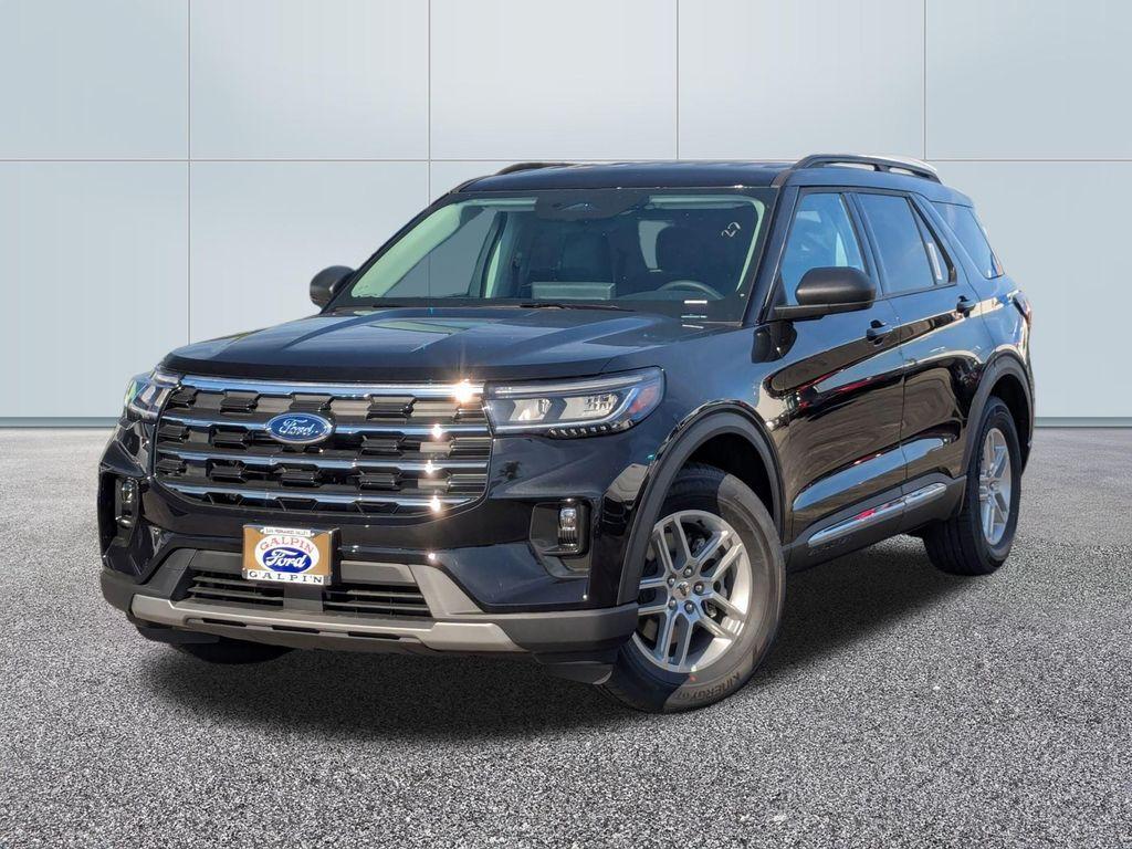 new 2025 Ford Explorer car, priced at $45,720