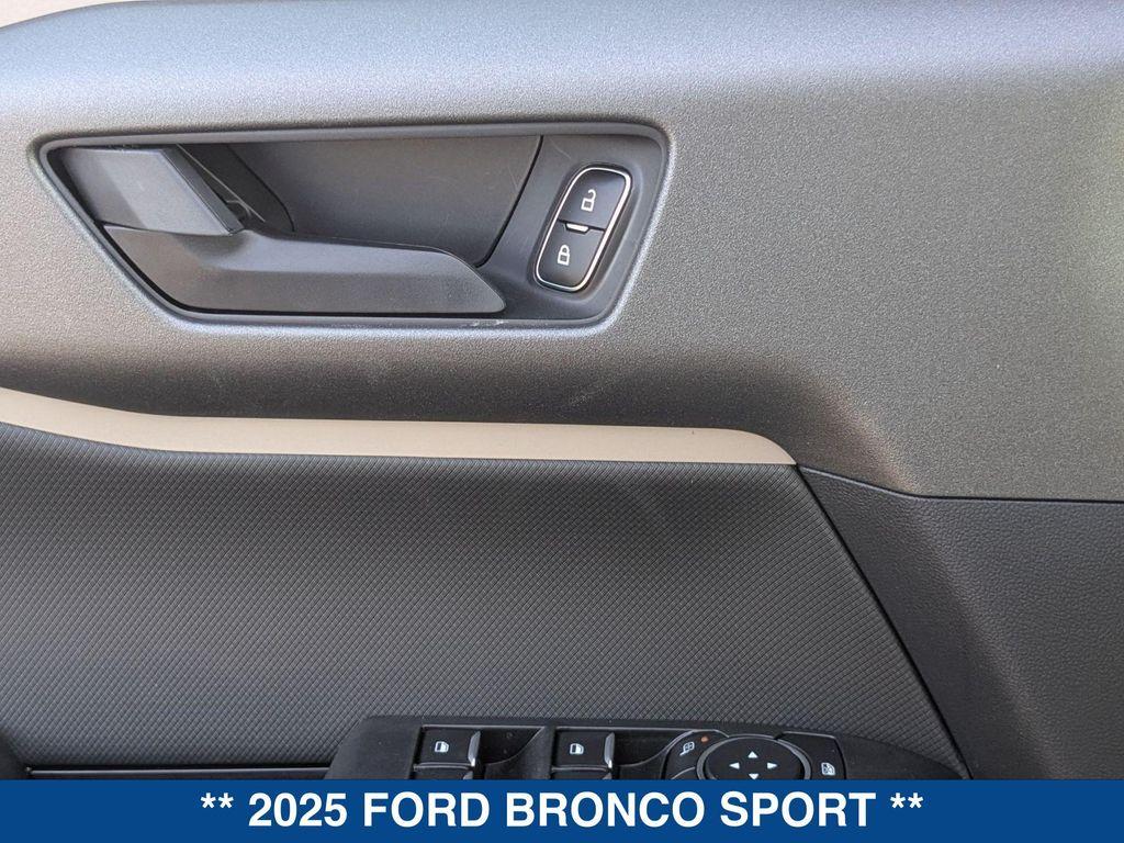 new 2025 Ford Bronco Sport car, priced at $37,405