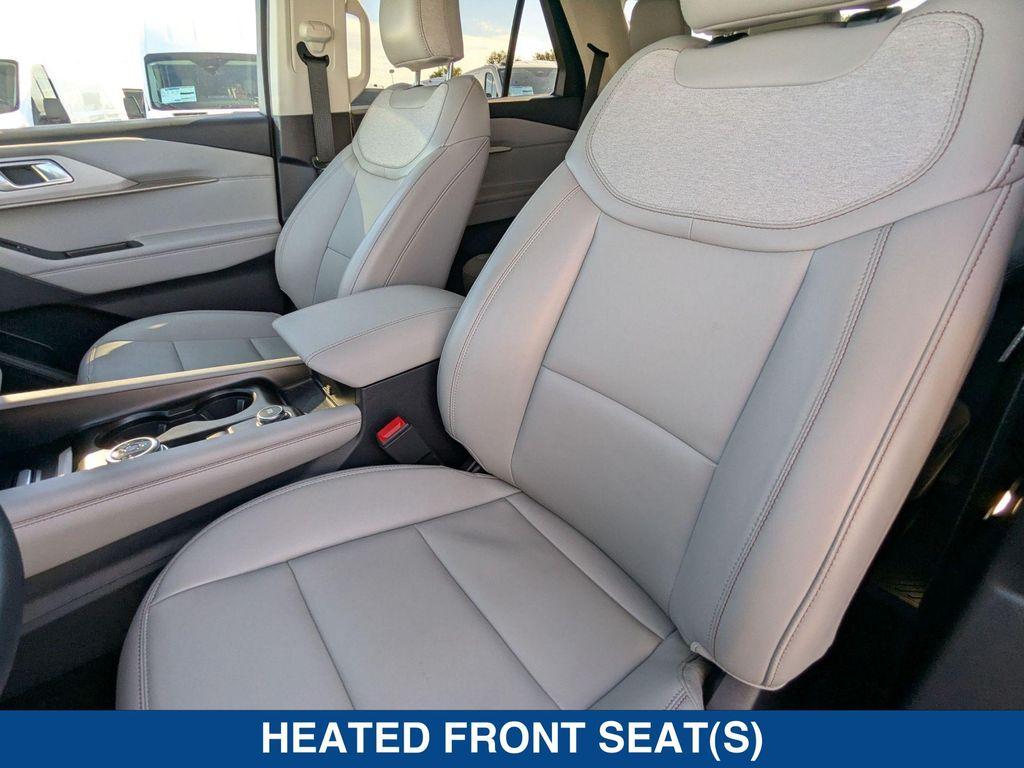 used 2025 Ford Explorer car, priced at $35,725