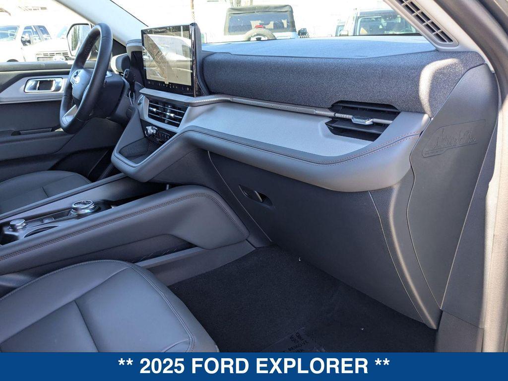 new 2025 Ford Explorer car, priced at $45,865