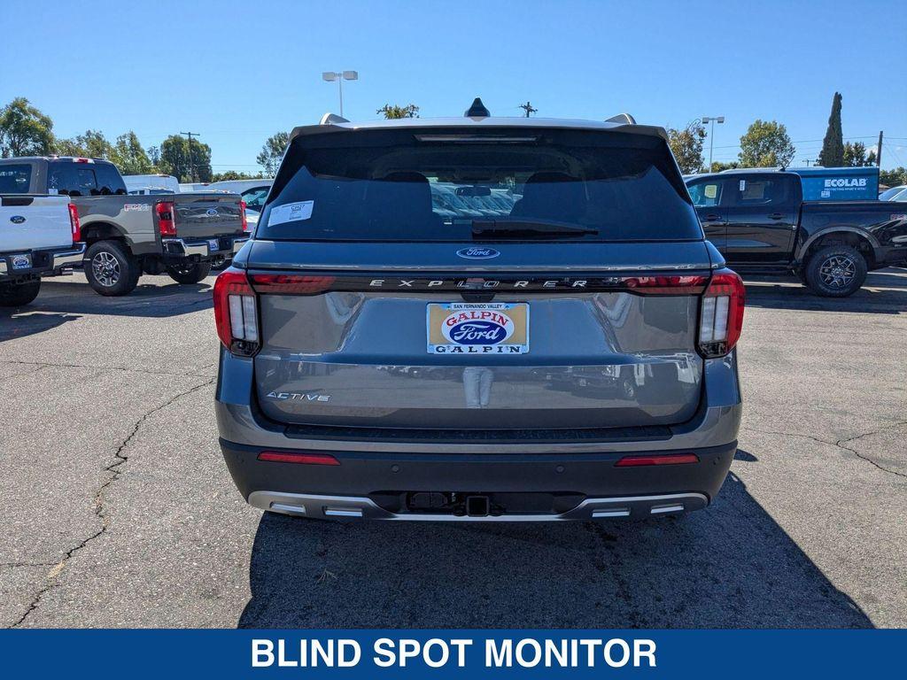 new 2025 Ford Explorer car, priced at $45,865