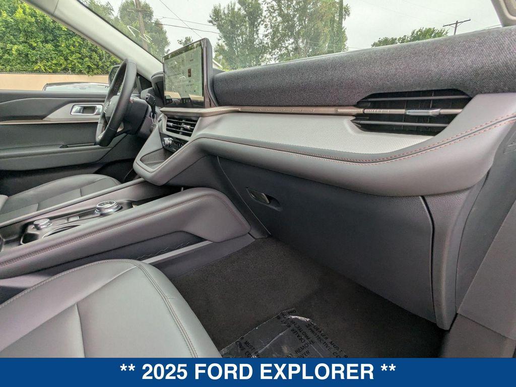 new 2025 Ford Explorer car, priced at $46,220