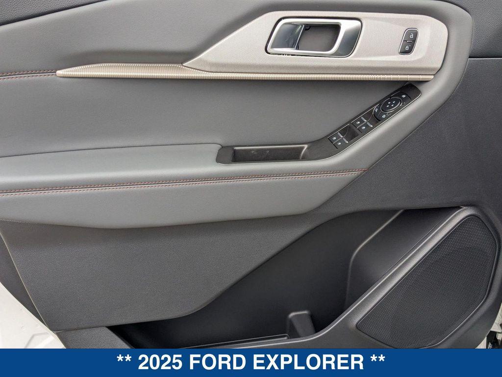 new 2025 Ford Explorer car, priced at $46,220