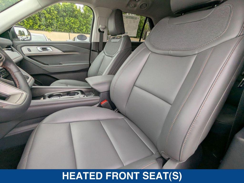 new 2025 Ford Explorer car, priced at $46,220