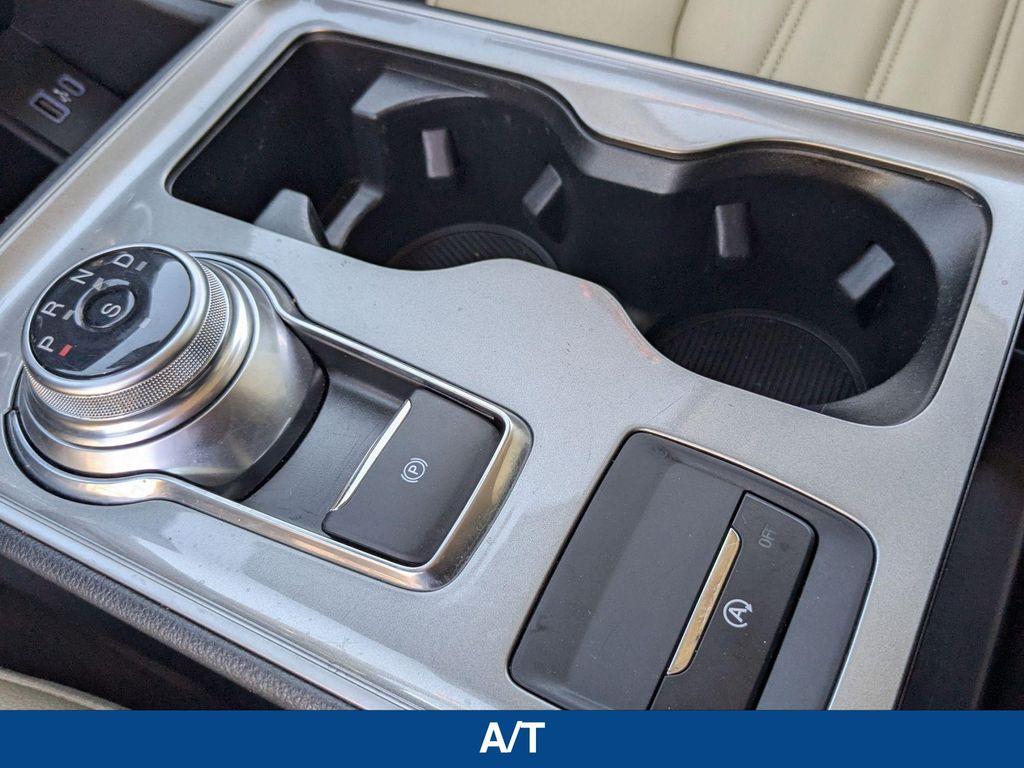 used 2024 Ford Edge car, priced at $25,875