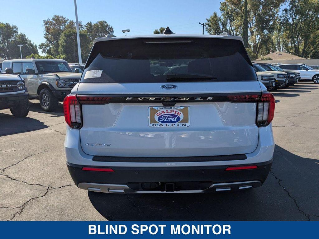 new 2025 Ford Explorer car, priced at $45,665