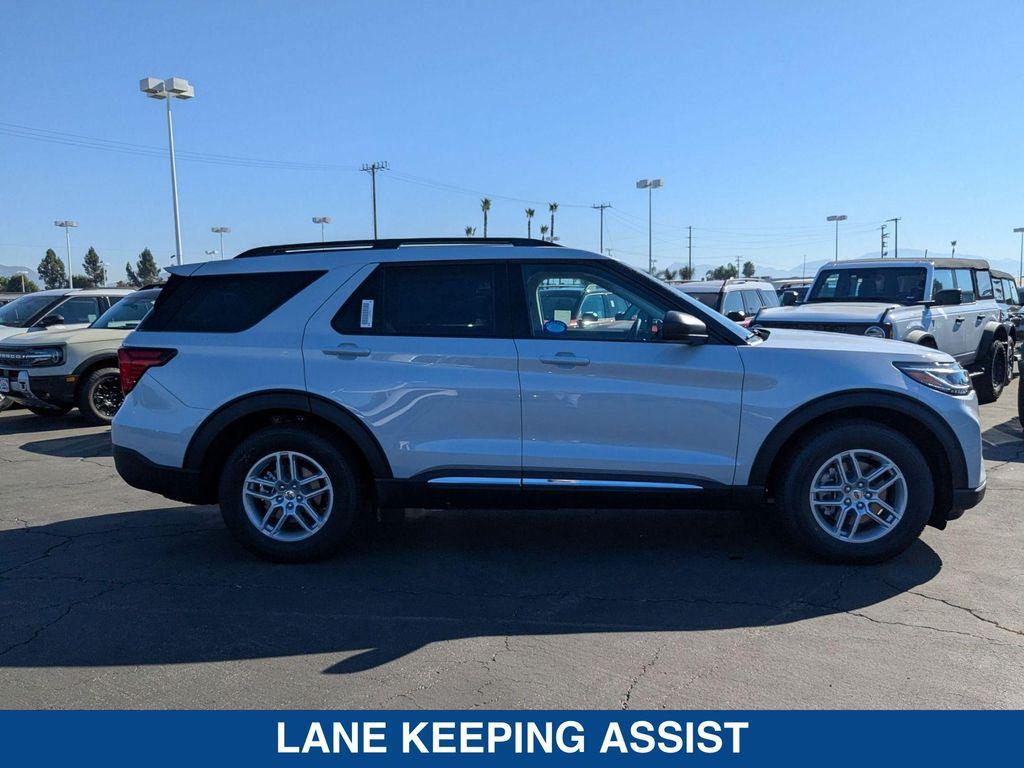 new 2025 Ford Explorer car, priced at $45,665
