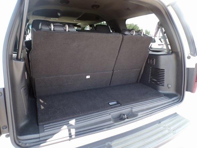 2012 White Platinum Clearcoat Metallic Ford Expedition