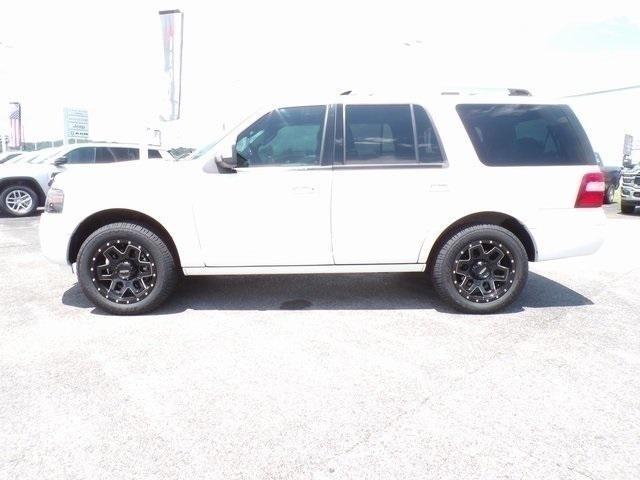 2012 White Platinum Clearcoat Metallic Ford Expedition