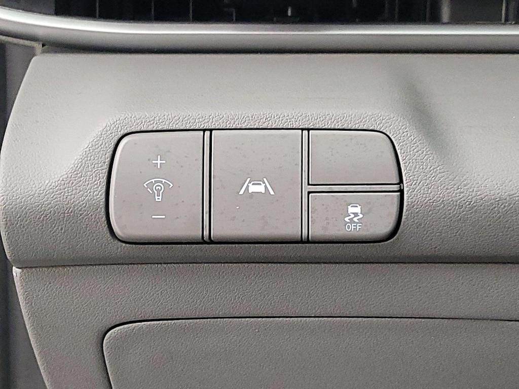 used 2022 Hyundai Elantra car, priced at $17,998