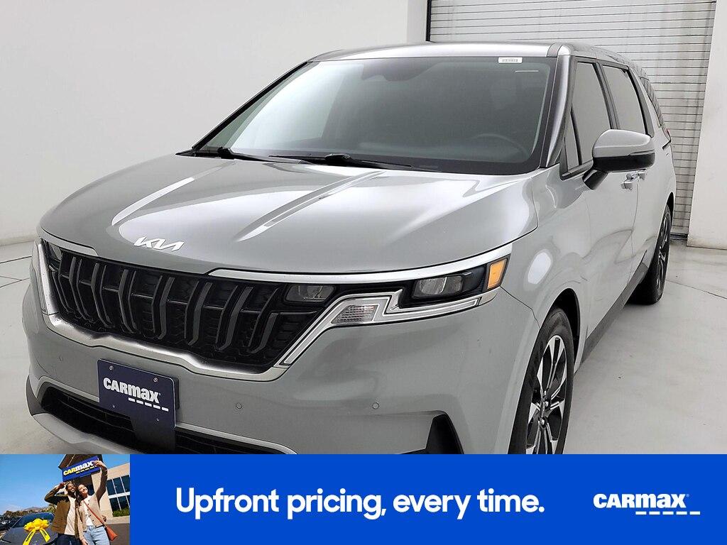 used 2024 Kia Carnival car, priced at $35,998