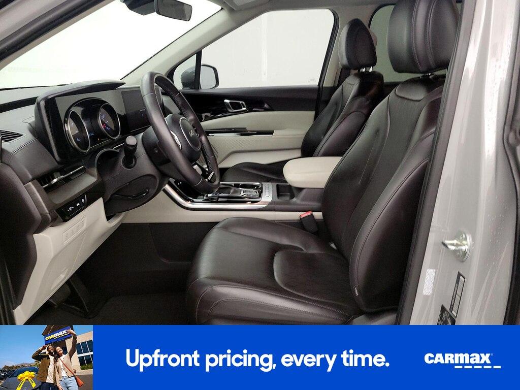 used 2024 Kia Carnival car, priced at $35,998