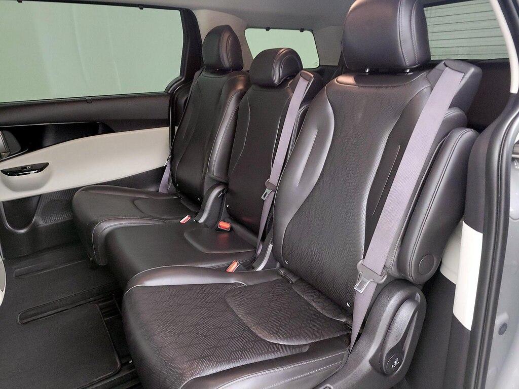 used 2024 Kia Carnival car, priced at $35,998