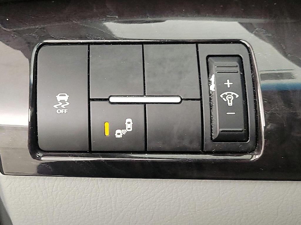 used 2014 Kia Sorento car, priced at $13,998