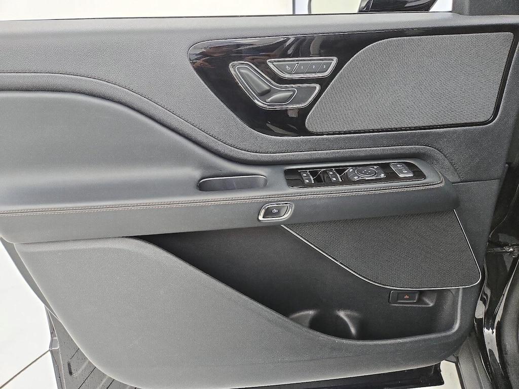 used 2025 Lincoln Aviator car, priced at $52,998