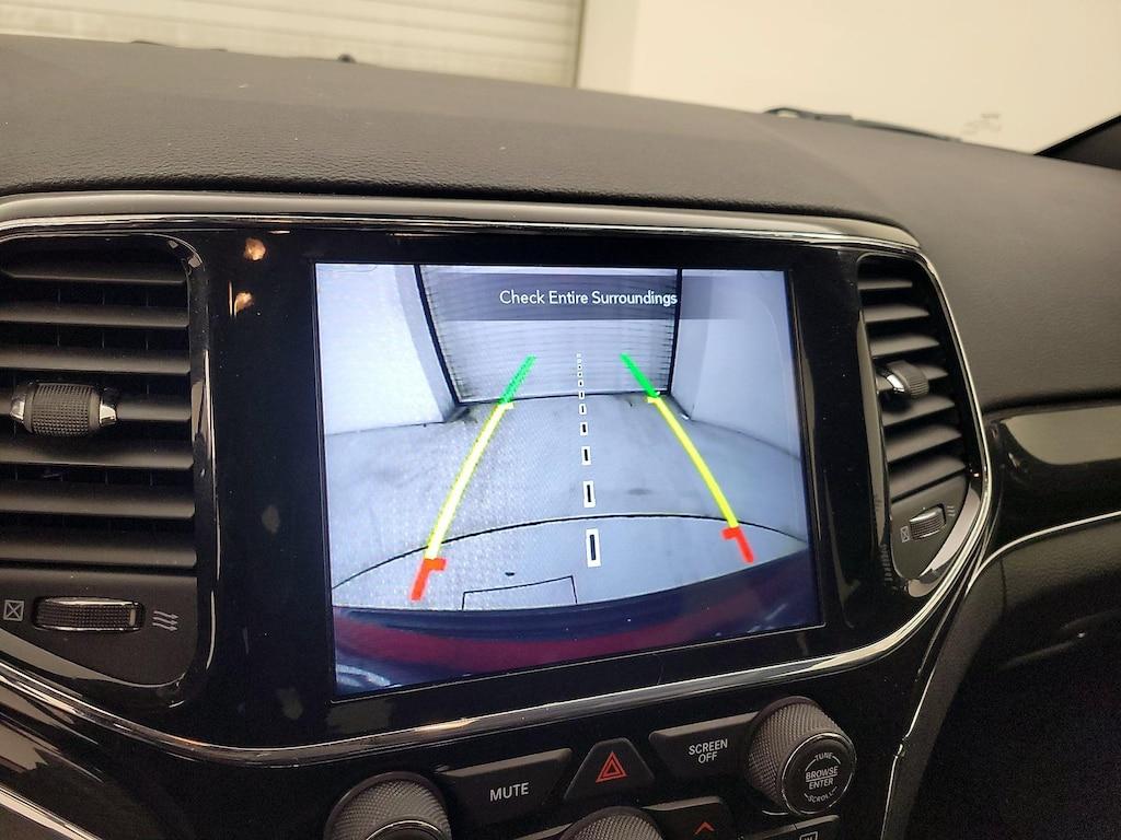 used 2021 Jeep Grand Cherokee car, priced at $30,998