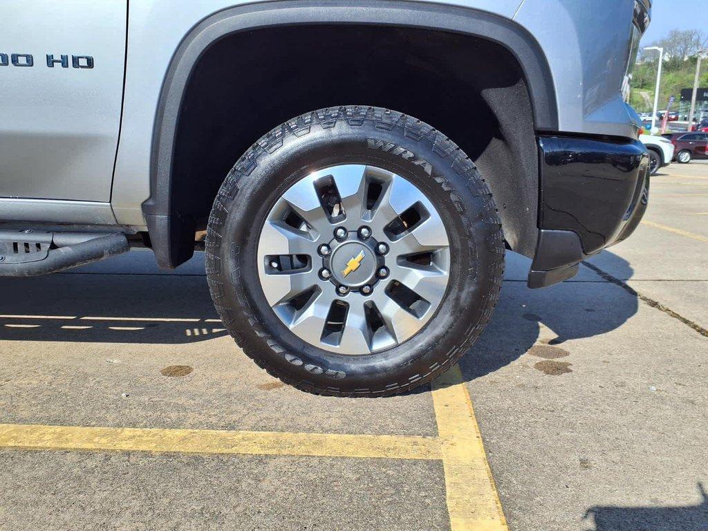 used 2025 Chevrolet Silverado 2500 car, priced at $52,588