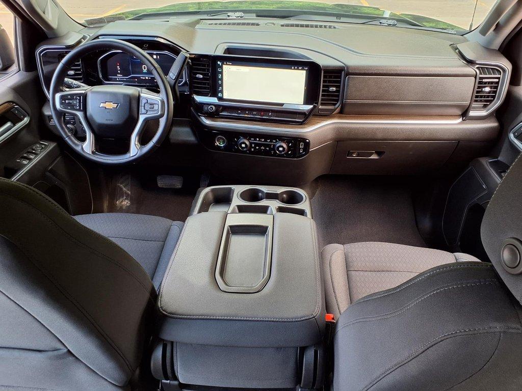 used 2022 Chevrolet Silverado 1500 car, priced at $36,800