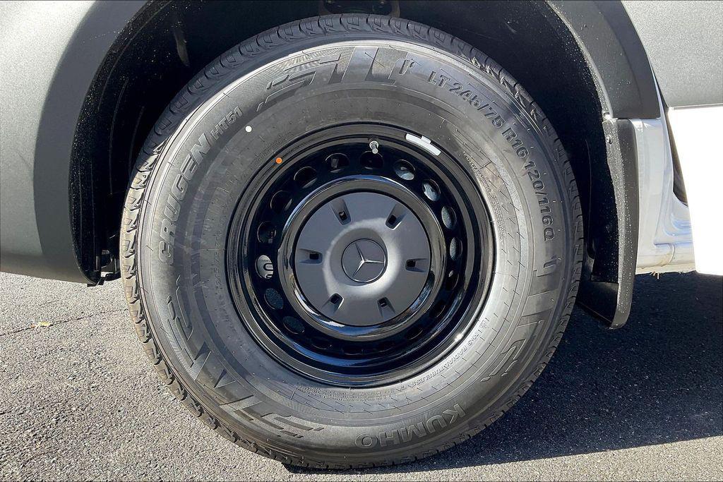 new 2026 Mercedes-Benz Sprinter 2500 car, priced at $69,107