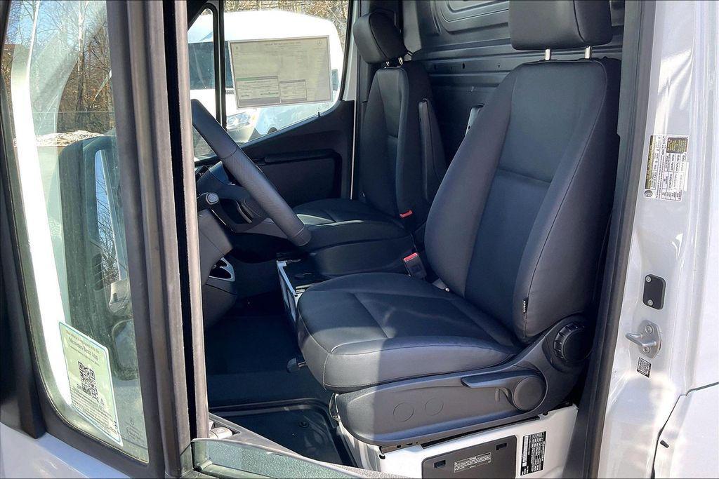 new 2026 Mercedes-Benz Sprinter 2500 car, priced at $61,494