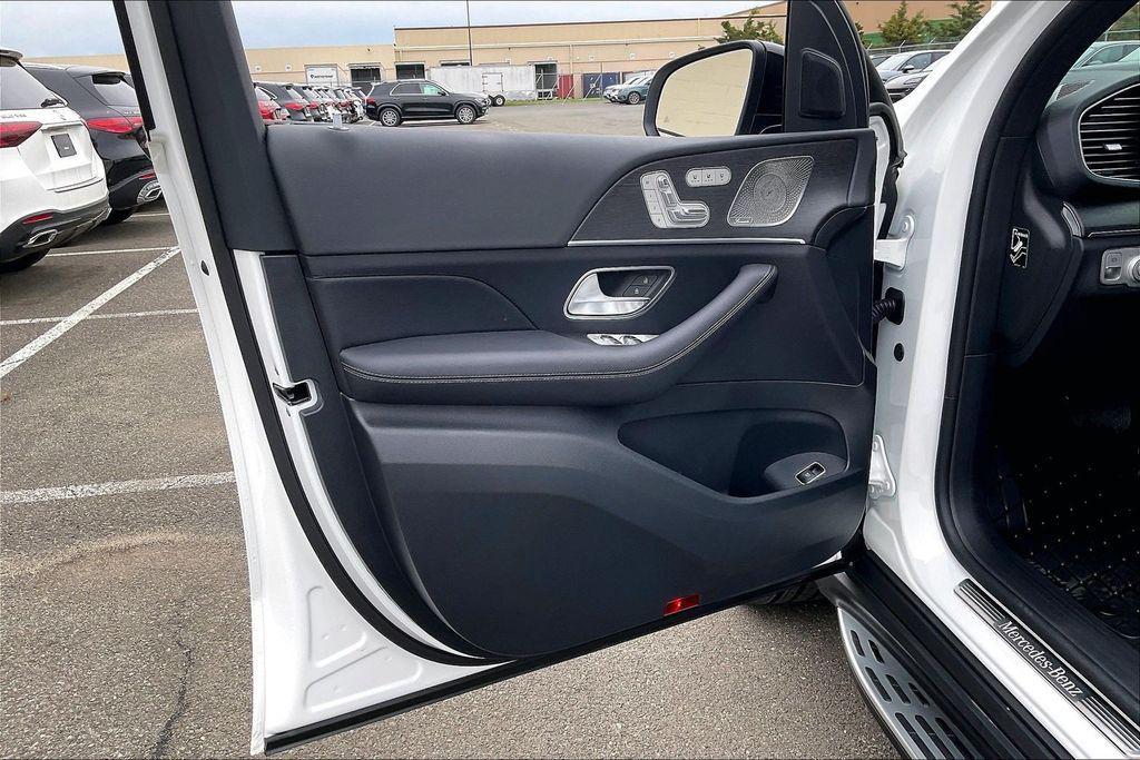 used 2026 Mercedes-Benz GLE 350 car, priced at $64,275