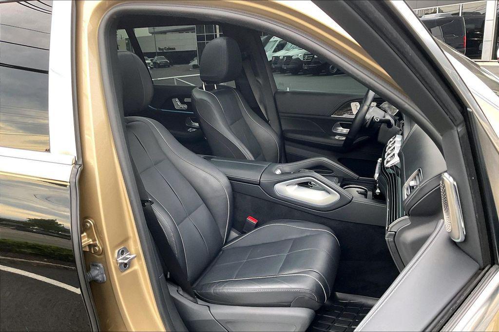 used 2023 Mercedes-Benz Maybach GLS 600 car, priced at $134,497