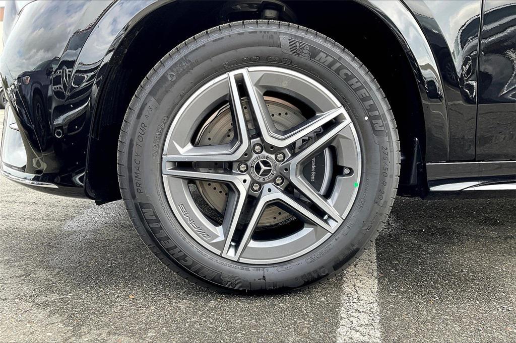 new 2026 Mercedes-Benz GLE 450 car, priced at $78,220