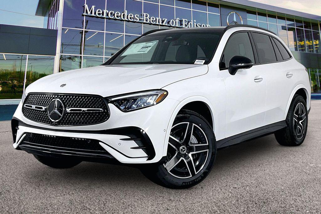 new 2026 Mercedes-Benz GLC 300 car, priced at $61,335