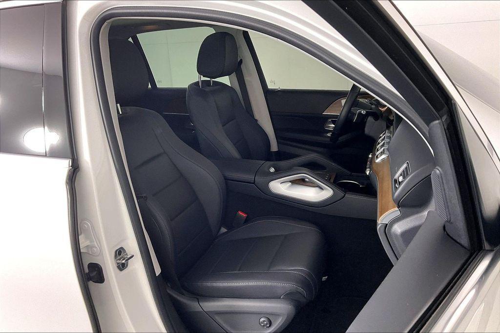 used 2025 Mercedes-Benz GLE 350 car, priced at $60,768
