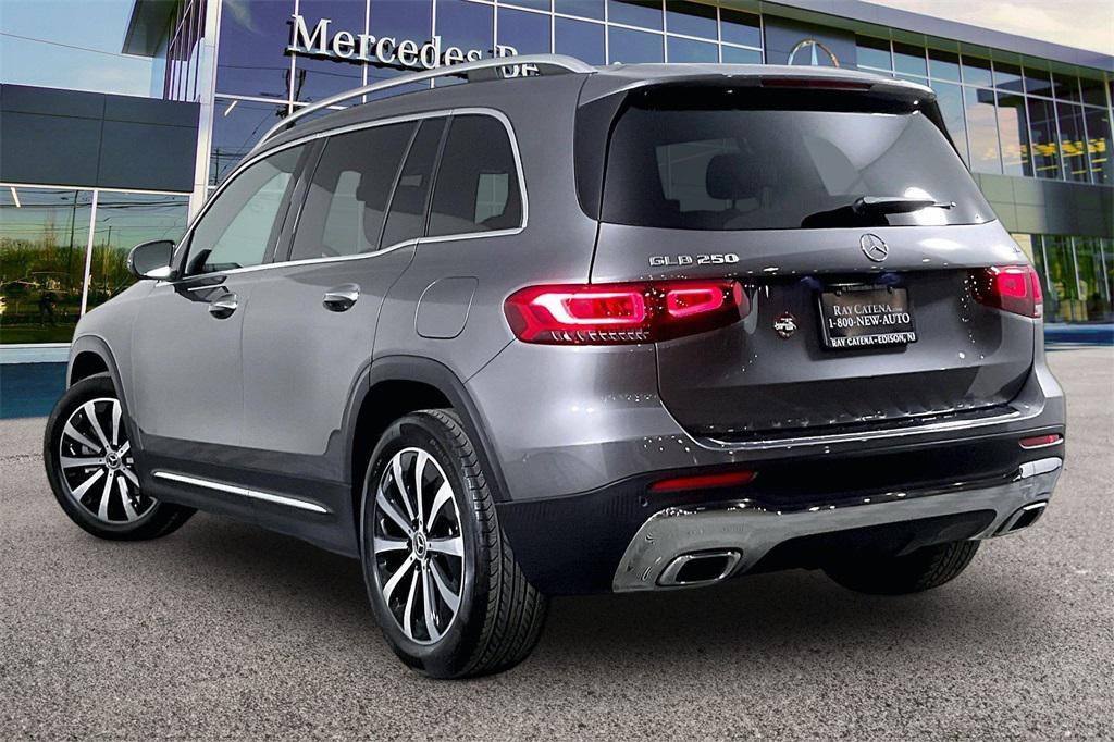 used 2023 Mercedes-Benz GLB 250 car, priced at $35,995