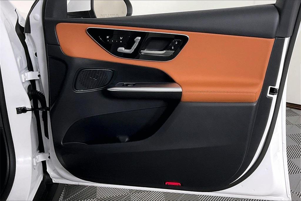 used 2026 Mercedes-Benz GLC 300 car, priced at $54,538