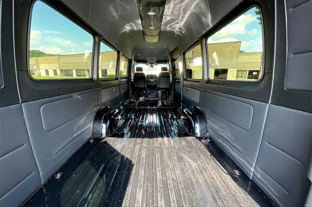 new 2025 Mercedes-Benz Sprinter 3500 car, priced at $85,261