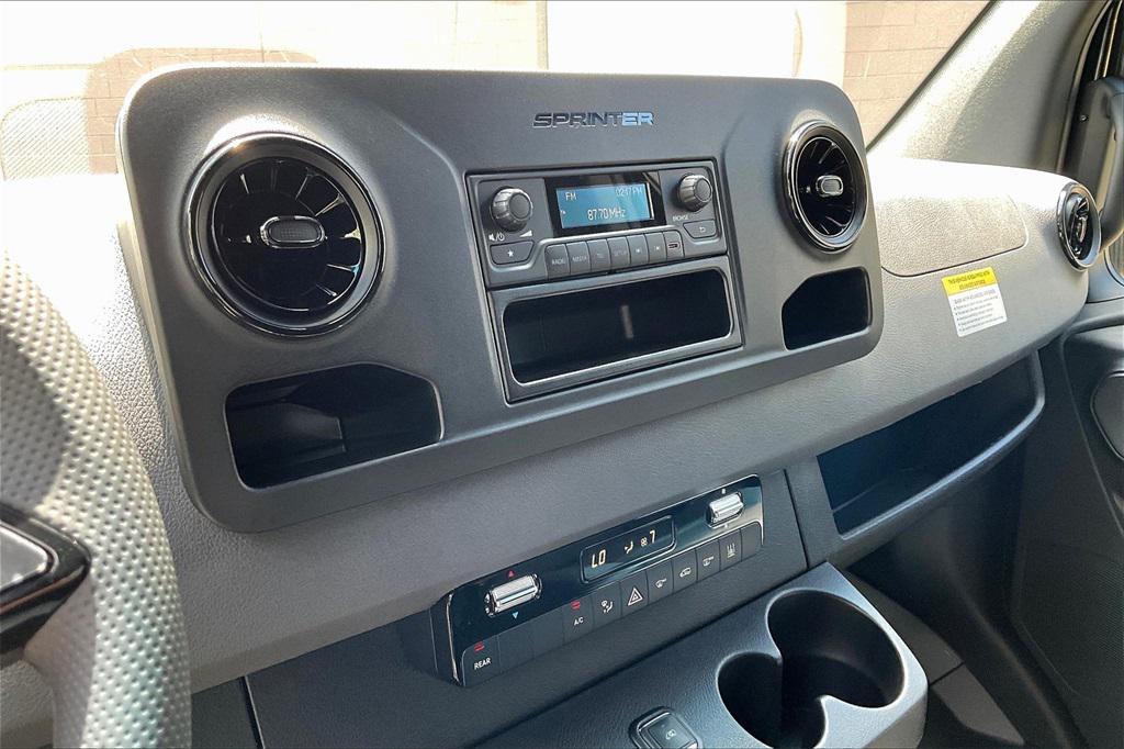 new 2025 Mercedes-Benz Sprinter 3500 car, priced at $85,261