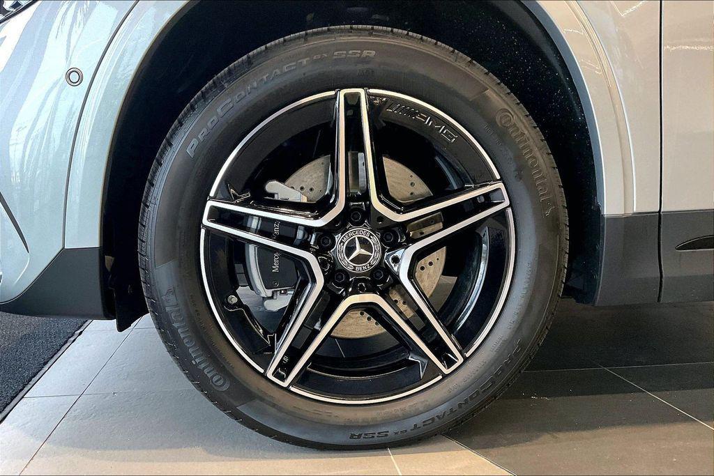 new 2026 Mercedes-Benz GLA 250 car, priced at $55,420