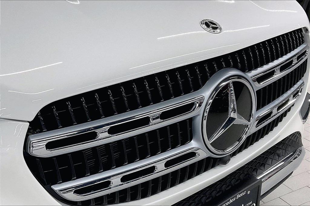 used 2025 Mercedes-Benz GLE 350 car, priced at $59,928