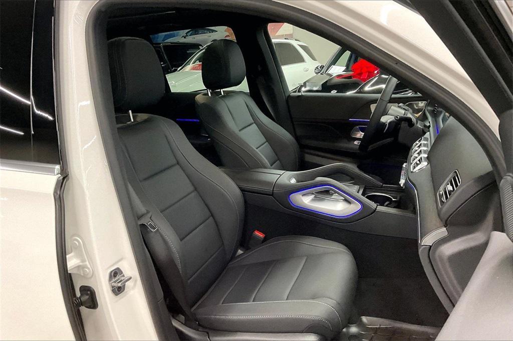 used 2025 Mercedes-Benz GLE 350 car, priced at $59,928