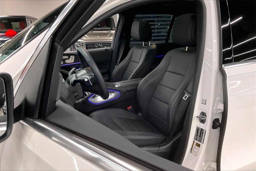 used 2025 Mercedes-Benz GLE 350 car, priced at $59,928