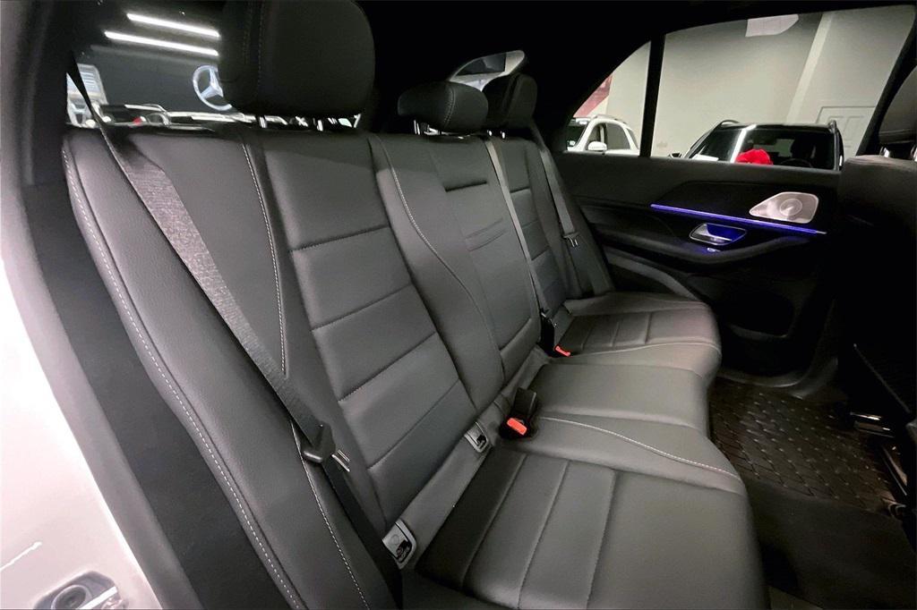 used 2025 Mercedes-Benz GLE 350 car, priced at $59,928