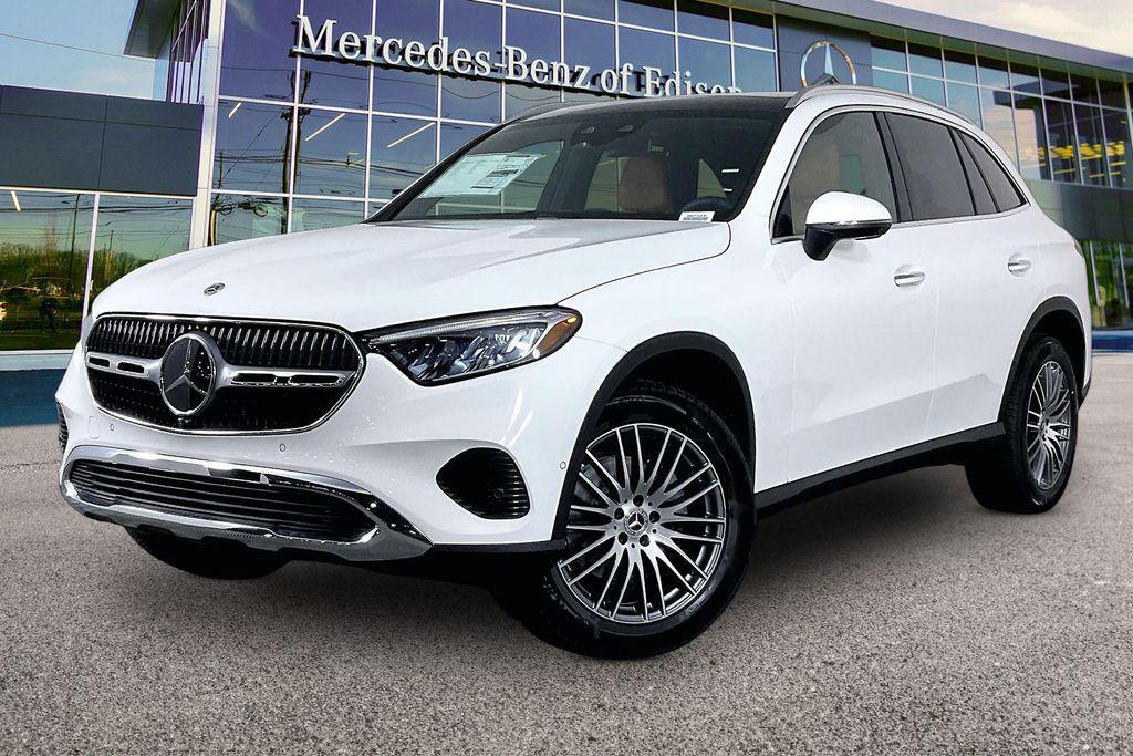 new 2026 Mercedes-Benz GLC 300 car, priced at $59,835