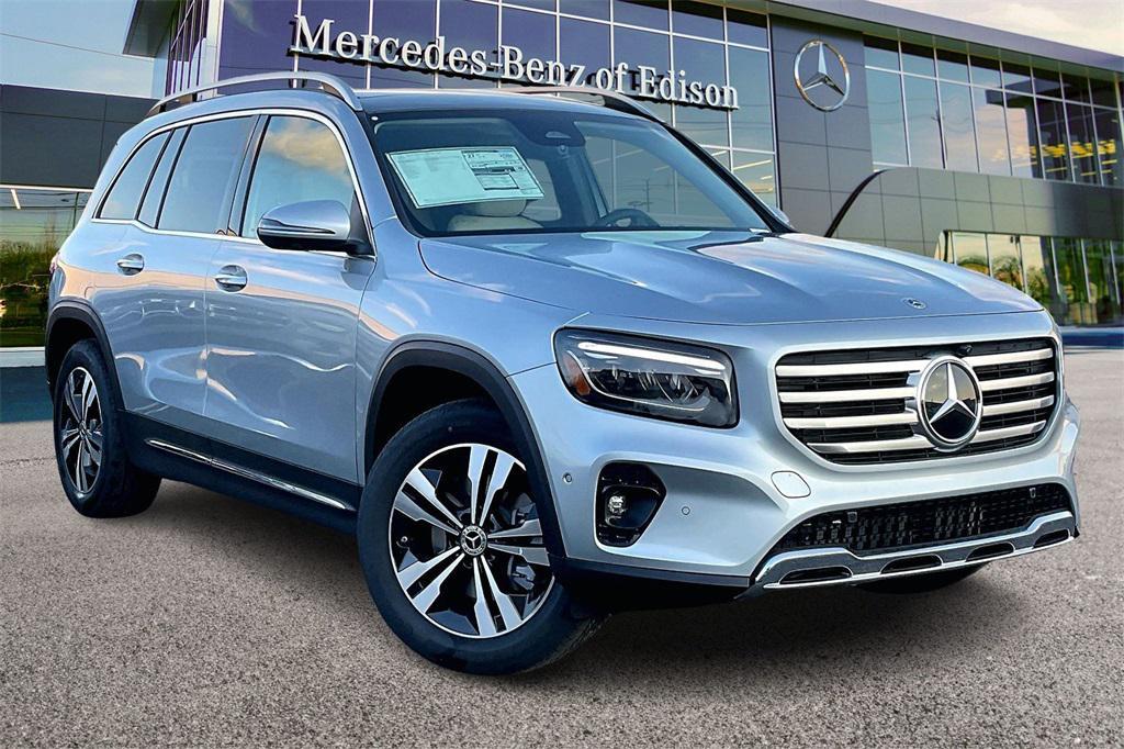 new 2026 Mercedes-Benz GLB 250 car, priced at $53,095